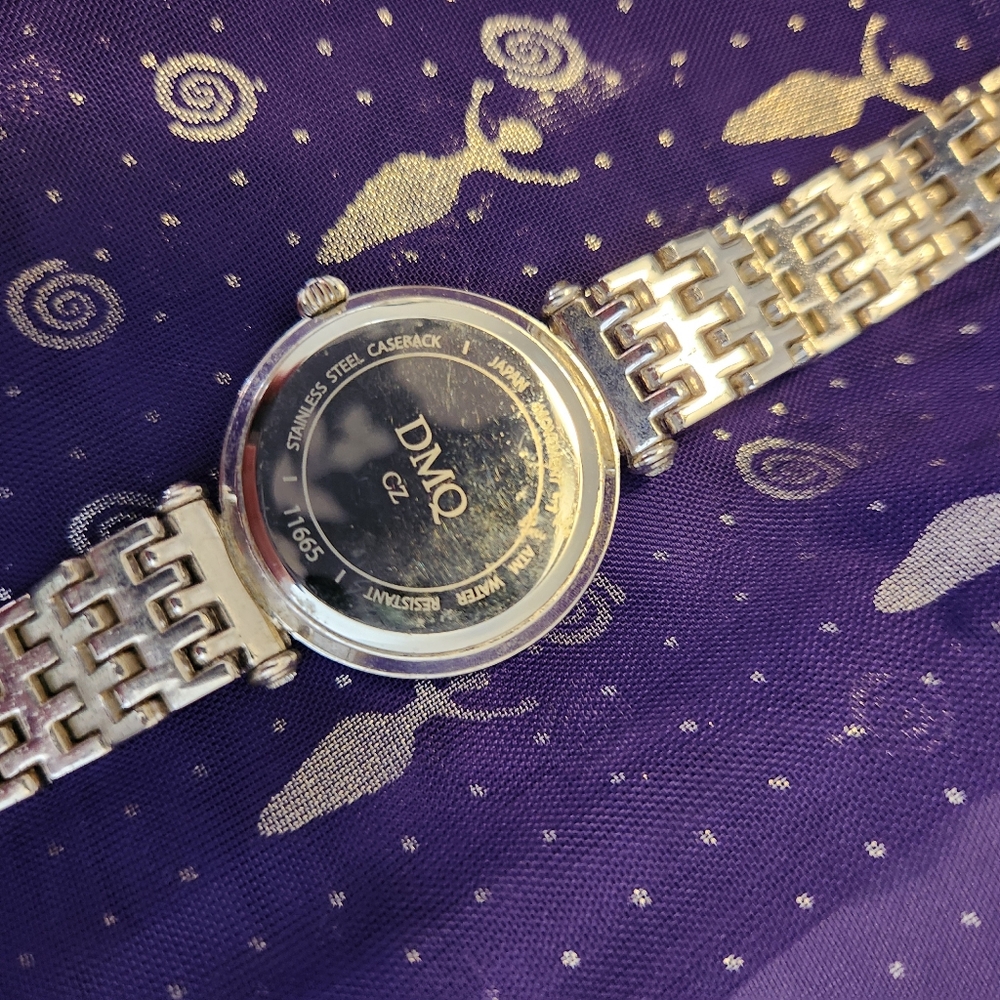 DMQ cz ladies Watch - Picture 7 of 7